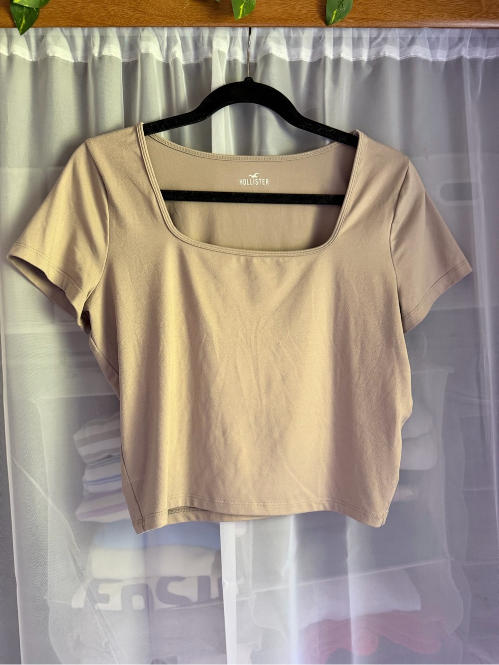 Hollister Neutral Beige Square Neck Crop Top